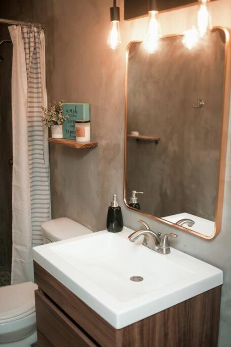 Charming 3Br Oasis, 5 Min Fr Usa - Ac In Every Rm Σιουδάδ Χουάρες Εξωτερικό φωτογραφία